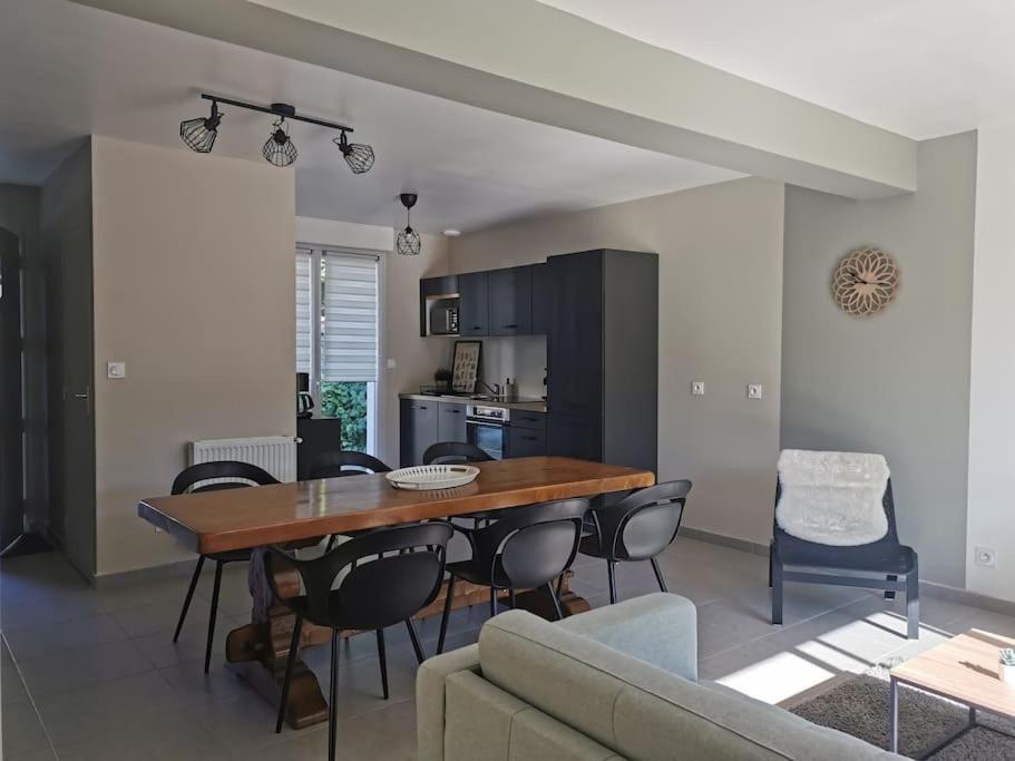 Maison Cosy Entre Paris Rouen Et Deauville Pont-de-lʼArche Eksteriør bilde