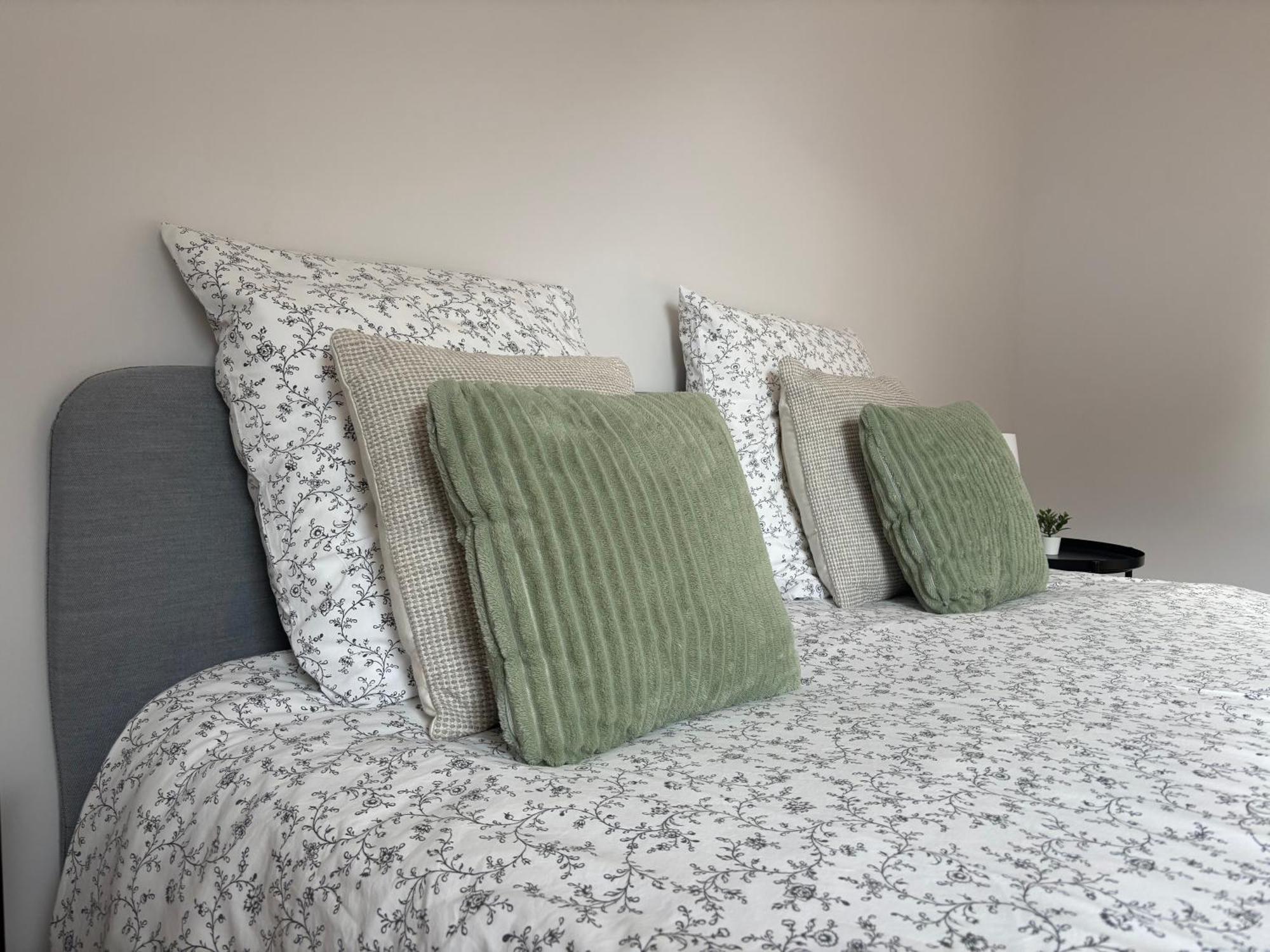 Maison Cosy Entre Paris Rouen Et Deauville Pont-de-lʼArche Eksteriør bilde